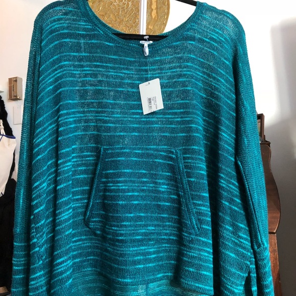 NWT Splendid long sleeve top - Picture 3 of 6